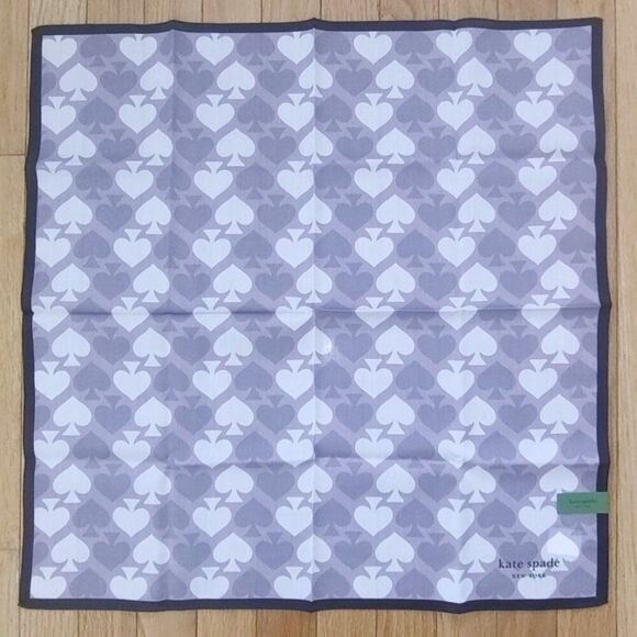 NEW Kate Spade lavender spade small scarf NWT - Picture 1 of 3